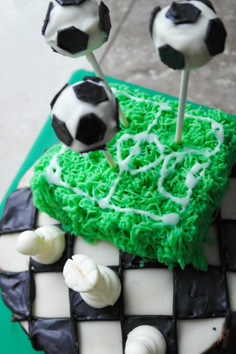 Football Cupcakes: Easy Recipe & Decoration Ideas