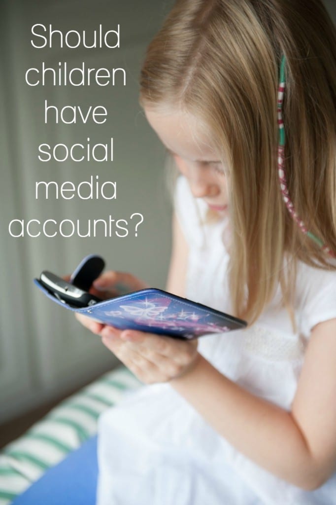 Safer Internet Day Should Children Have Social Media Accounts safer-internet-day-should-children-have-social-media-accounts