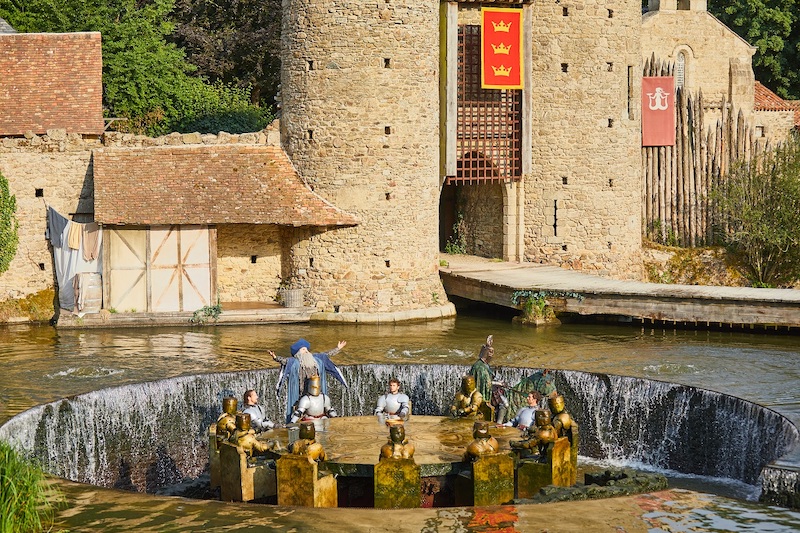 Knights of the round table at Puy du Fou